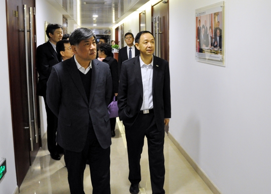 中节能老总_中旦集团老总照片